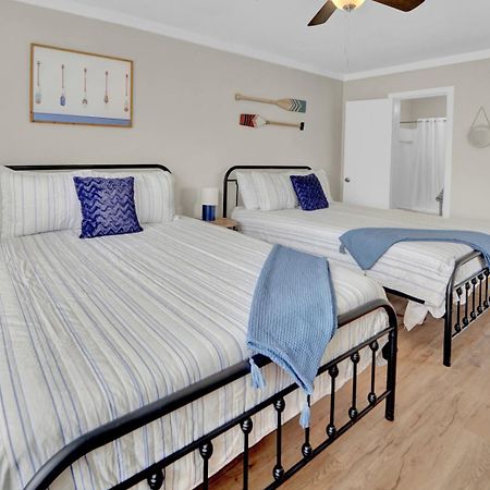 Sea Foam Suites Lower Grand Lagoon Екстер'єр фото